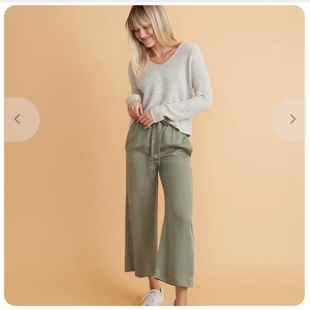 Marine Layer Elisa Pullover Sweater - Oatmeal - Picture 7 of 11